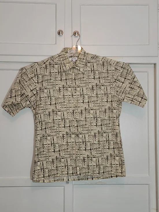 Men's Pierre Cardem Bamboo Casual Short-Sleeve Button-Up Shirt - Beige Pattern - Picture 4 of 5